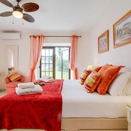 Casa Dos Amigos Villa