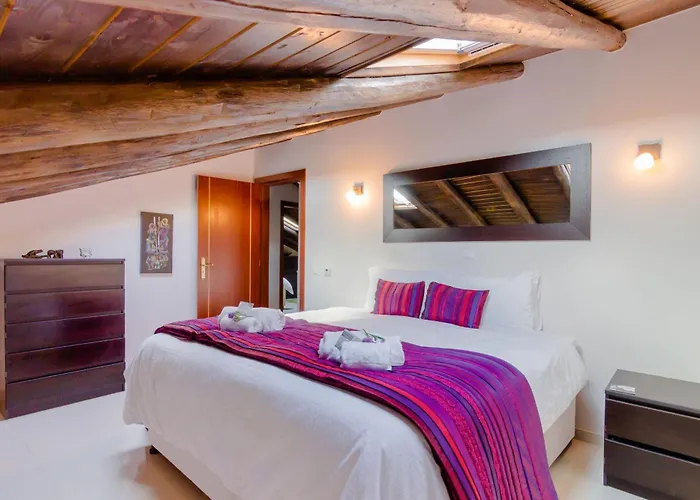 Casa Dos Amigos * Сан-Бартоломеу-де-Мессинеш