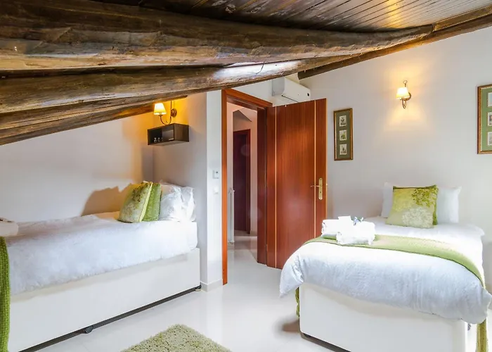 Casa Dos Amigos * Сан-Бартоломеу-де-Мессинеш